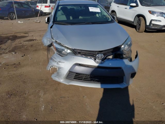 Photo 5 VIN: 5YFBURHE7FP245264 - TOYOTA COROLLA 