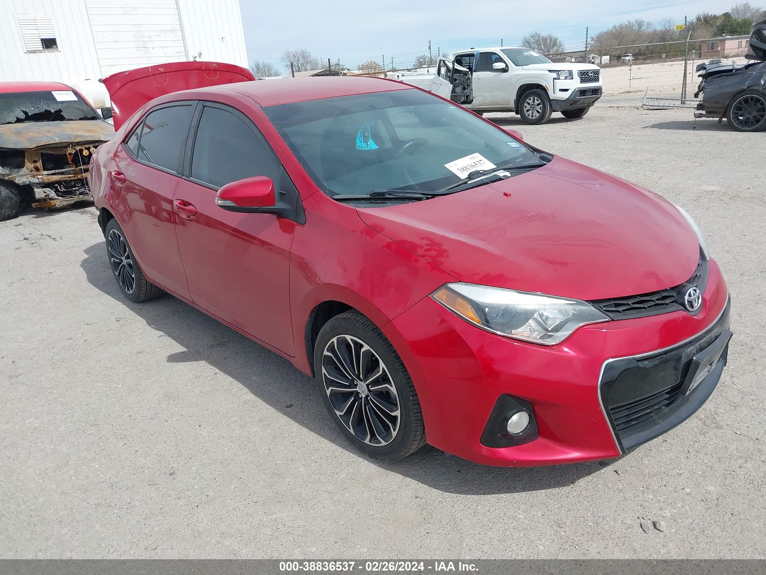 Photo 0 VIN: 5YFBURHE7FP327530 - TOYOTA COROLLA 