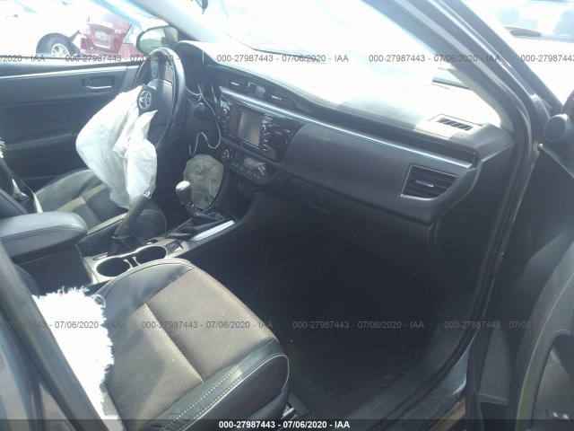 Photo 4 VIN: 5YFBURHE7GP556002 - TOYOTA COROLLA 