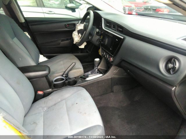 Photo 4 VIN: 5YFBURHE7HP658692 - TOYOTA COROLLA 