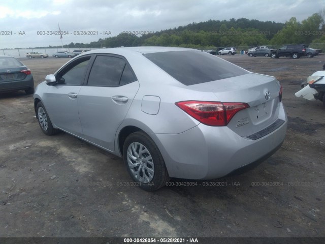 Photo 2 VIN: 5YFBURHE7HP715621 - TOYOTA COROLLA 