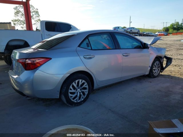 Photo 3 VIN: 5YFBURHE7JP739973 - TOYOTA COROLLA 