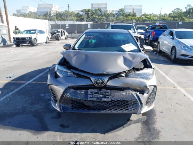 Photo 5 VIN: 5YFBURHE7JP750004 - TOYOTA COROLLA 