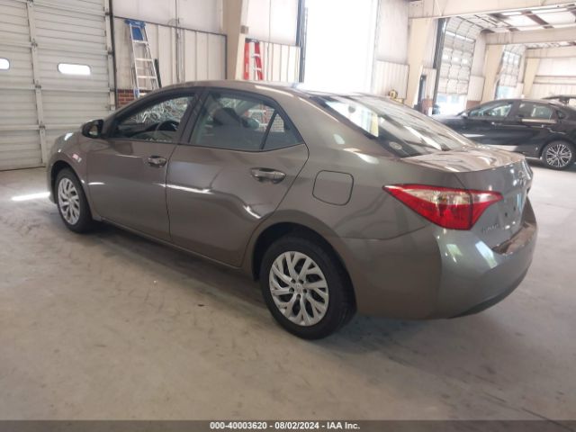 Photo 2 VIN: 5YFBURHE7JP754845 - TOYOTA COROLLA 