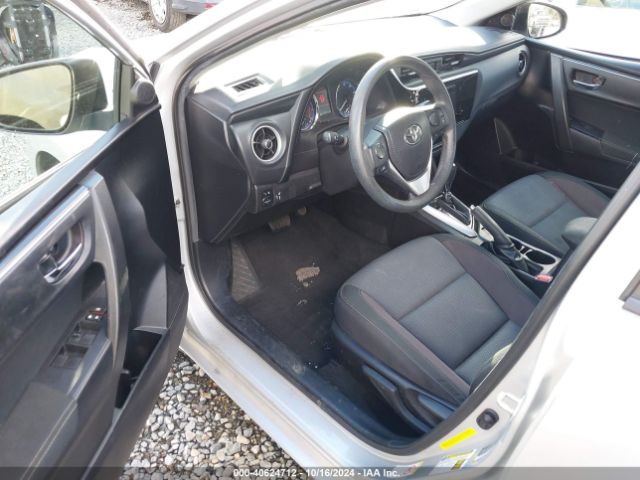 Photo 4 VIN: 5YFBURHE7JP755929 - TOYOTA COROLLA 