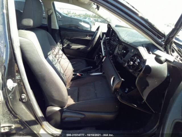 Photo 4 VIN: 5YFBURHE7JP772004 - TOYOTA COROLLA 