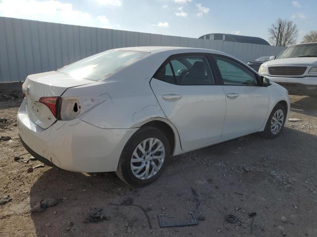 Photo 2 VIN: 5YFBURHE7JP792639 - TOYOTA COROLLA L 