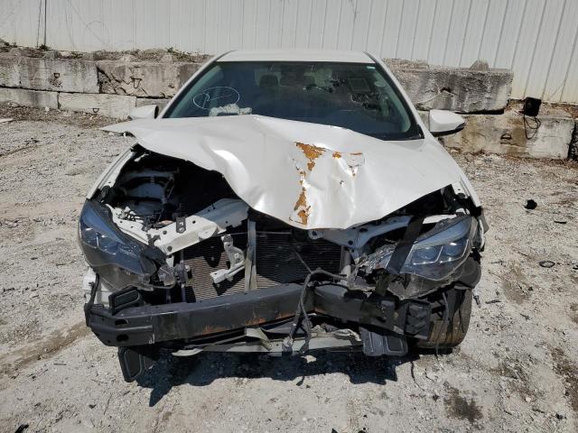 Photo 4 VIN: 5YFBURHE7KP857488 - TOYOTA COROLLA L 