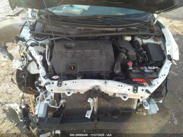 Photo 9 VIN: 5YFBURHE7KP884366 - TOYOTA COROLLA 