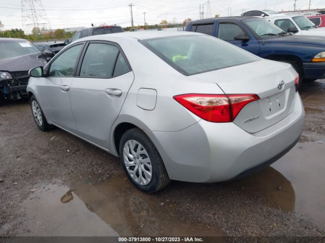 Photo 2 VIN: 5YFBURHE7KP887185 - TOYOTA COROLLA 