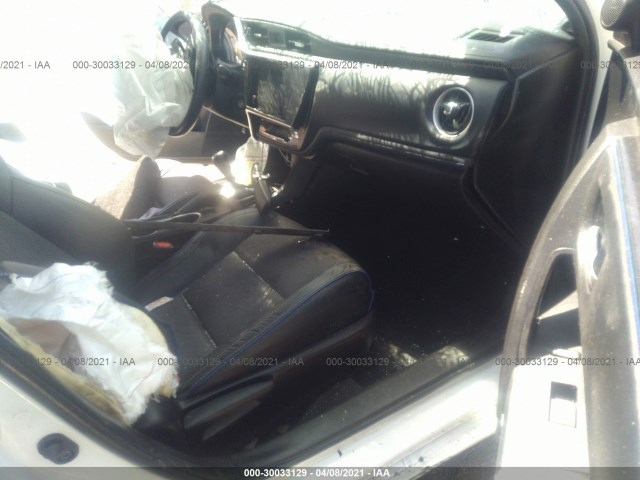 Photo 4 VIN: 5YFBURHE7KP894752 - TOYOTA COROLLA 