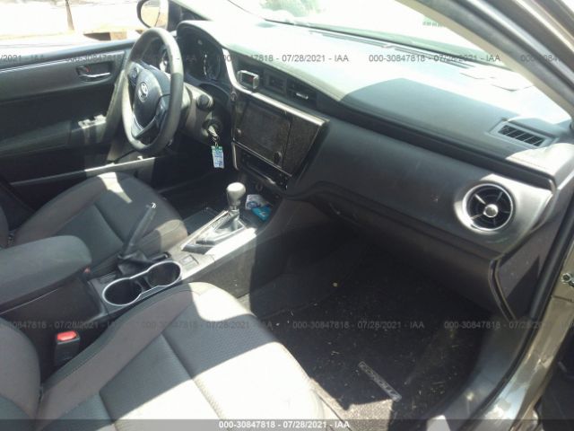 Photo 4 VIN: 5YFBURHE7KP934506 - TOYOTA COROLLA 