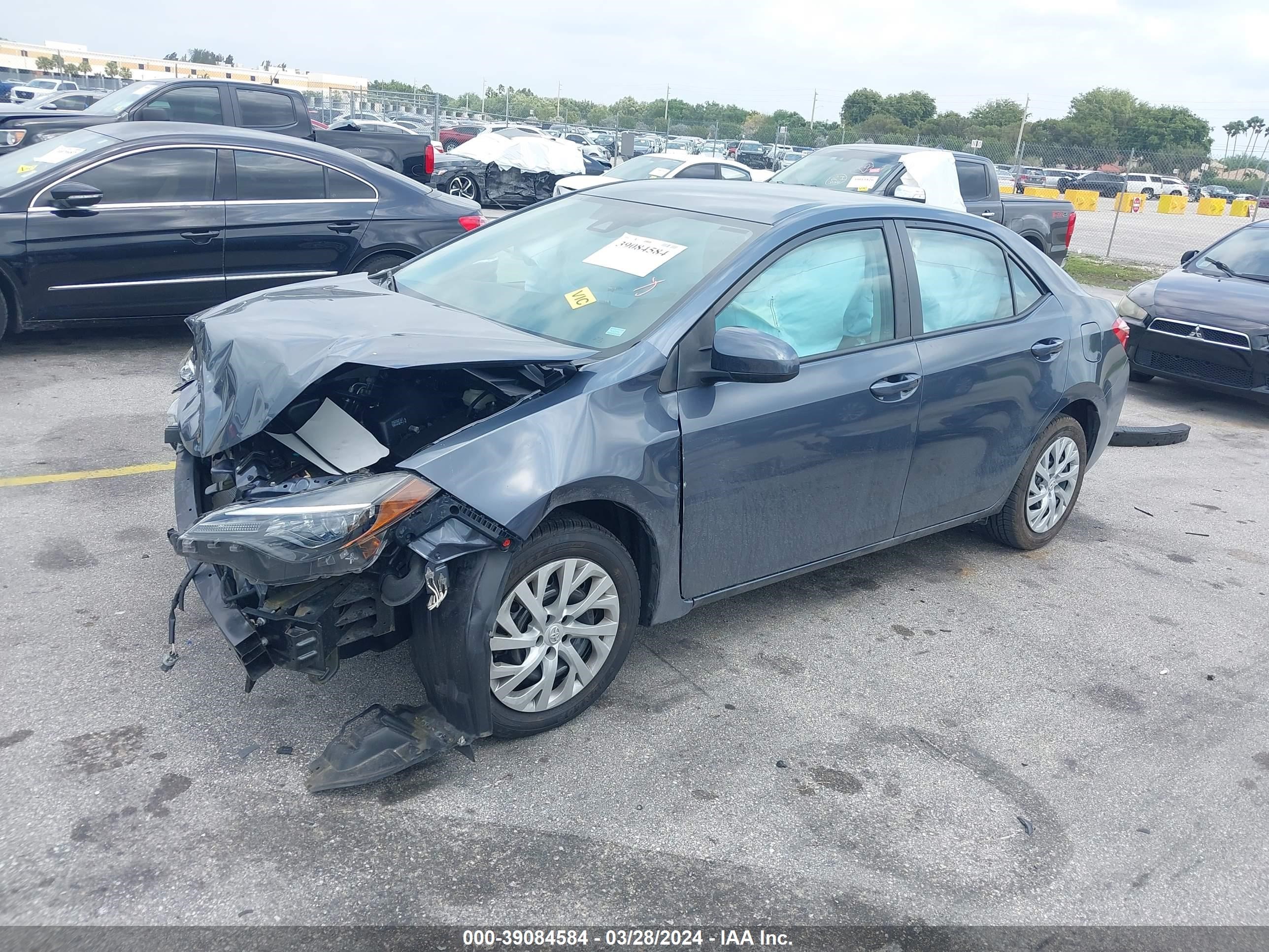 Photo 1 VIN: 5YFBURHE7KP941911 - TOYOTA COROLLA 