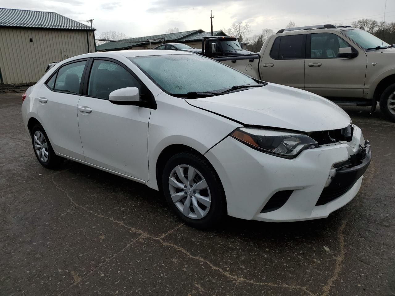 Photo 3 VIN: 5YFBURHE8EP168757 - TOYOTA COROLLA 