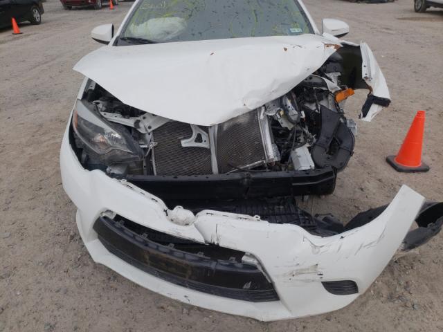 Photo 8 VIN: 5YFBURHE8FP217215 - TOYOTA COROLLA L 