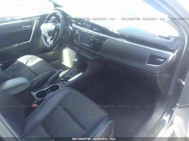 Photo 4 VIN: 5YFBURHE8FP265572 - TOYOTA COROLLA 