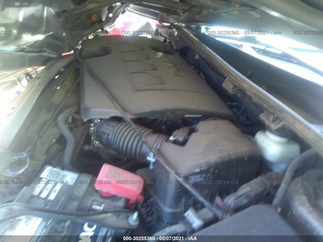 Photo 9 VIN: 5YFBURHE8FP303401 - TOYOTA COROLLA 