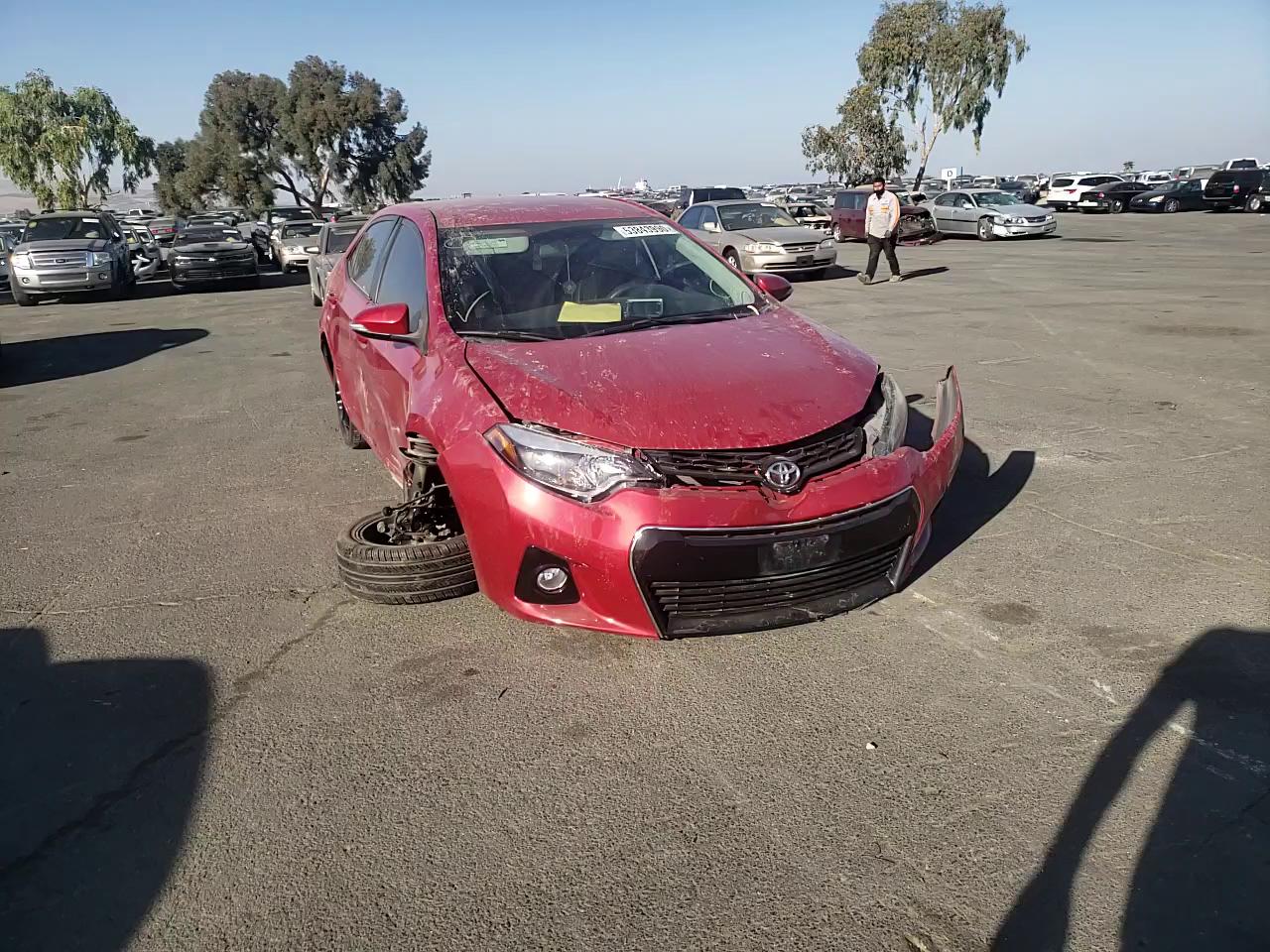 Photo 10 VIN: 5YFBURHE8FP324491 - TOYOTA COROLLA L 