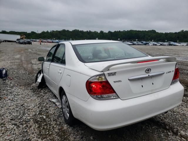 Photo 2 VIN: 5YFBURHE8FP358186 - TOYOTA CAMRY 