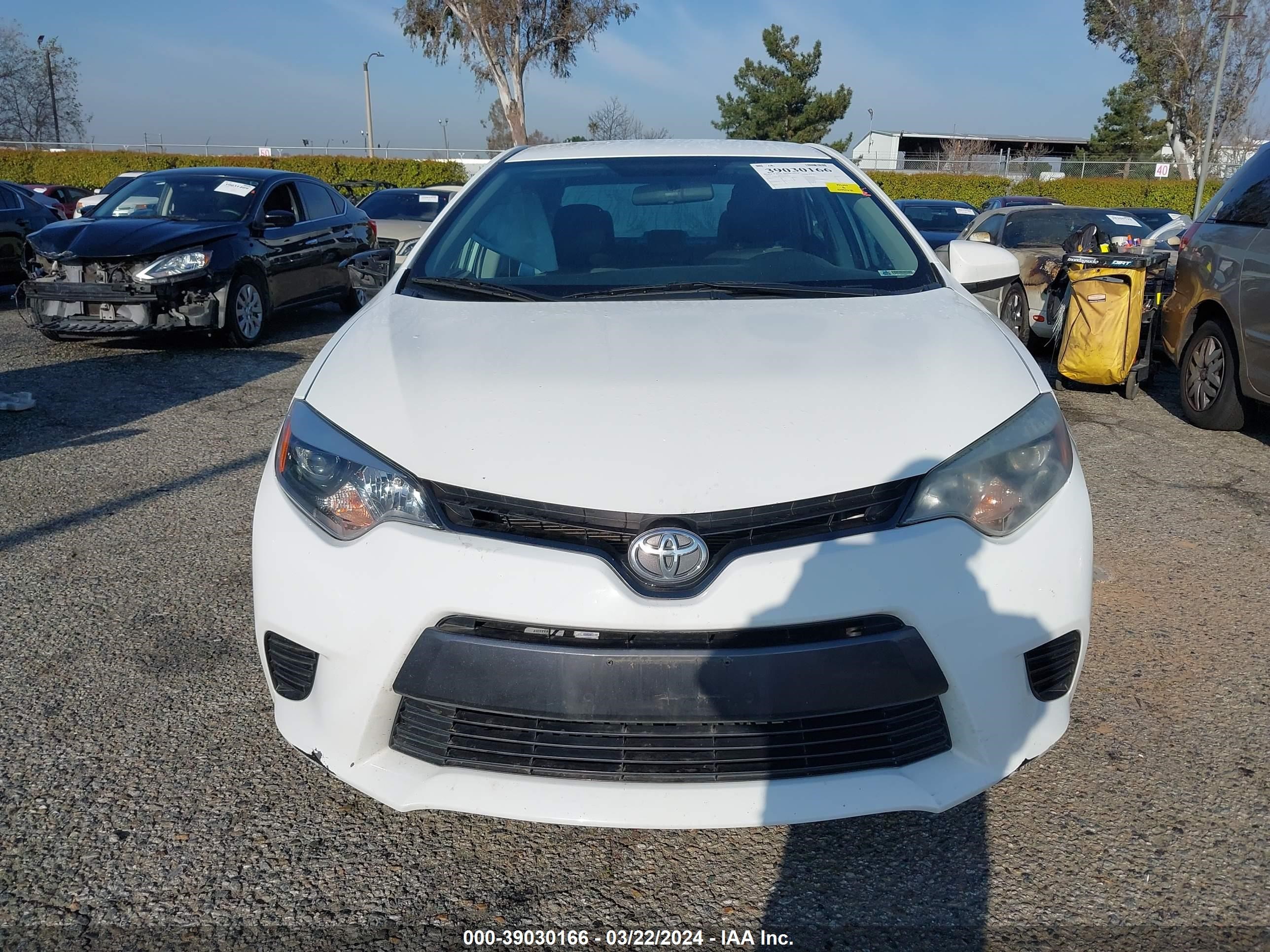 Photo 11 VIN: 5YFBURHE8GP548989 - TOYOTA COROLLA 