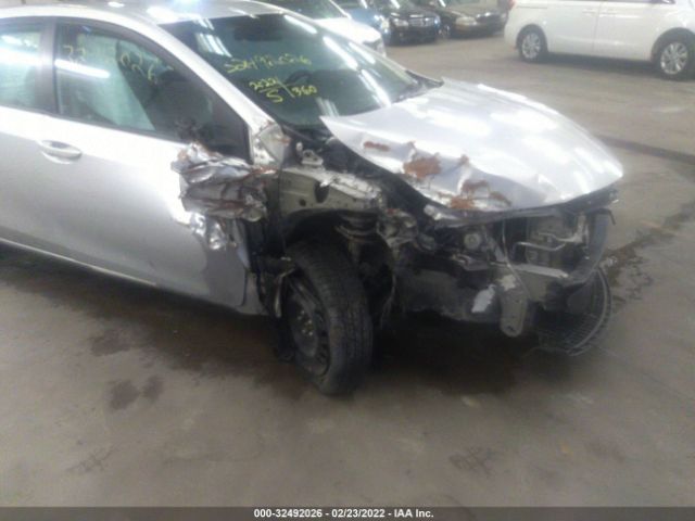 Photo 5 VIN: 5YFBURHE8GP552136 - TOYOTA COROLLA 