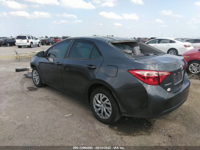 Photo 2 VIN: 5YFBURHE8HP665019 - TOYOTA COROLLA 