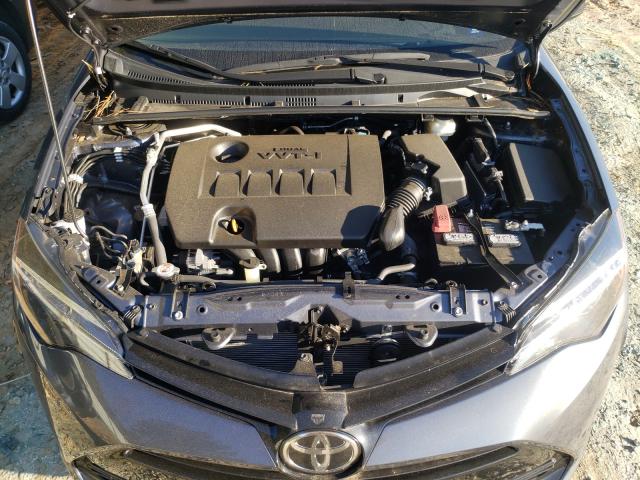 Photo 6 VIN: 5YFBURHE8HP702439 - TOYOTA COROLLA L 