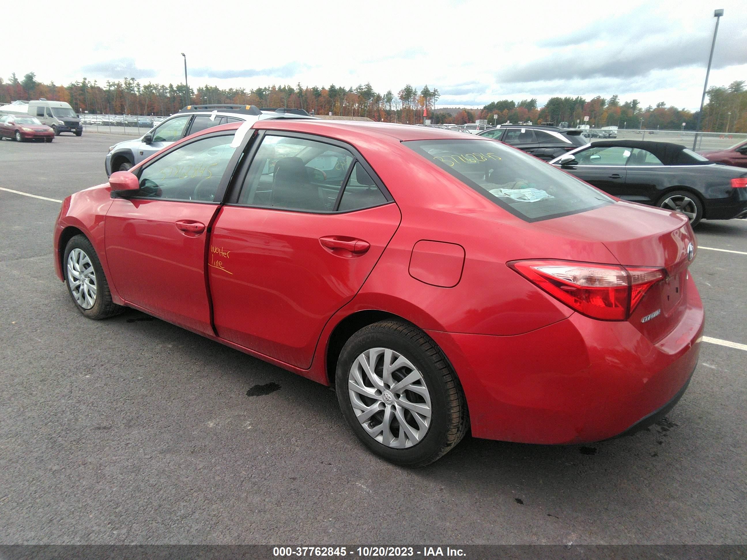 Photo 2 VIN: 5YFBURHE8HP706880 - TOYOTA COROLLA 