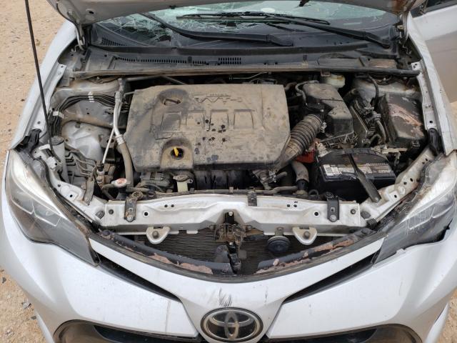 Photo 6 VIN: 5YFBURHE8HP714459 - TOYOTA COROLLA L 