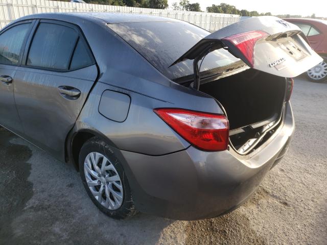 Photo 8 VIN: 5YFBURHE8HP734887 - TOYOTA COROLLA L 