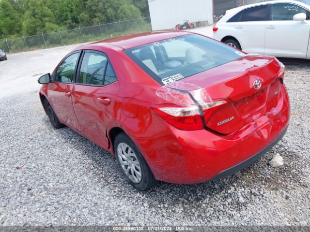 Photo 2 VIN: 5YFBURHE8JP769533 - TOYOTA COROLLA 