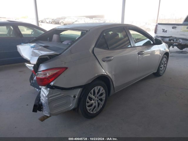 Photo 3 VIN: 5YFBURHE8JP771458 - TOYOTA COROLLA 