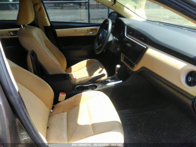 Photo 4 VIN: 5YFBURHE8JP778829 - TOYOTA COROLLA 