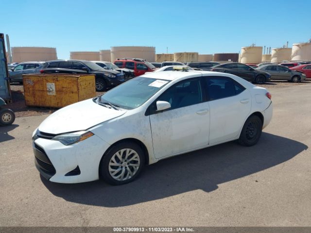 Photo 1 VIN: 5YFBURHE8JP811408 - TOYOTA COROLLA 