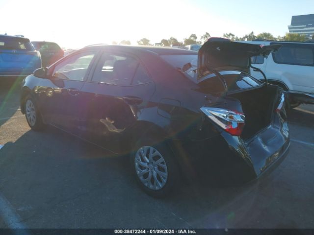 Photo 2 VIN: 5YFBURHE8JP815135 - TOYOTA COROLLA 