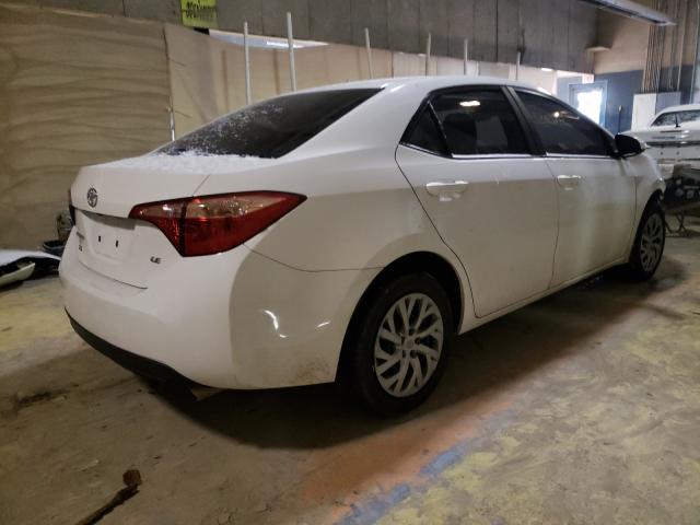 Photo 3 VIN: 5YFBURHE8JP819167 - TOYOTA COROLLA L 