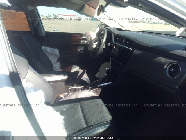 Photo 4 VIN: 5YFBURHE8KP896834 - TOYOTA COROLLA 