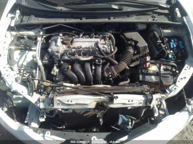 Photo 9 VIN: 5YFBURHE9EP161610 - TOYOTA COROLLA 