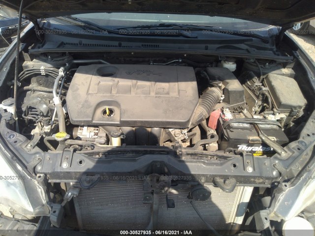 Photo 9 VIN: 5YFBURHE9FP202898 - TOYOTA COROLLA 