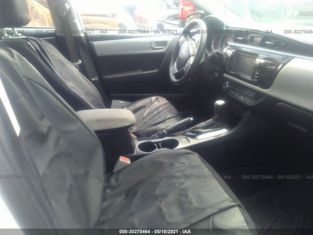 Photo 4 VIN: 5YFBURHE9FP215439 - TOYOTA COROLLA 