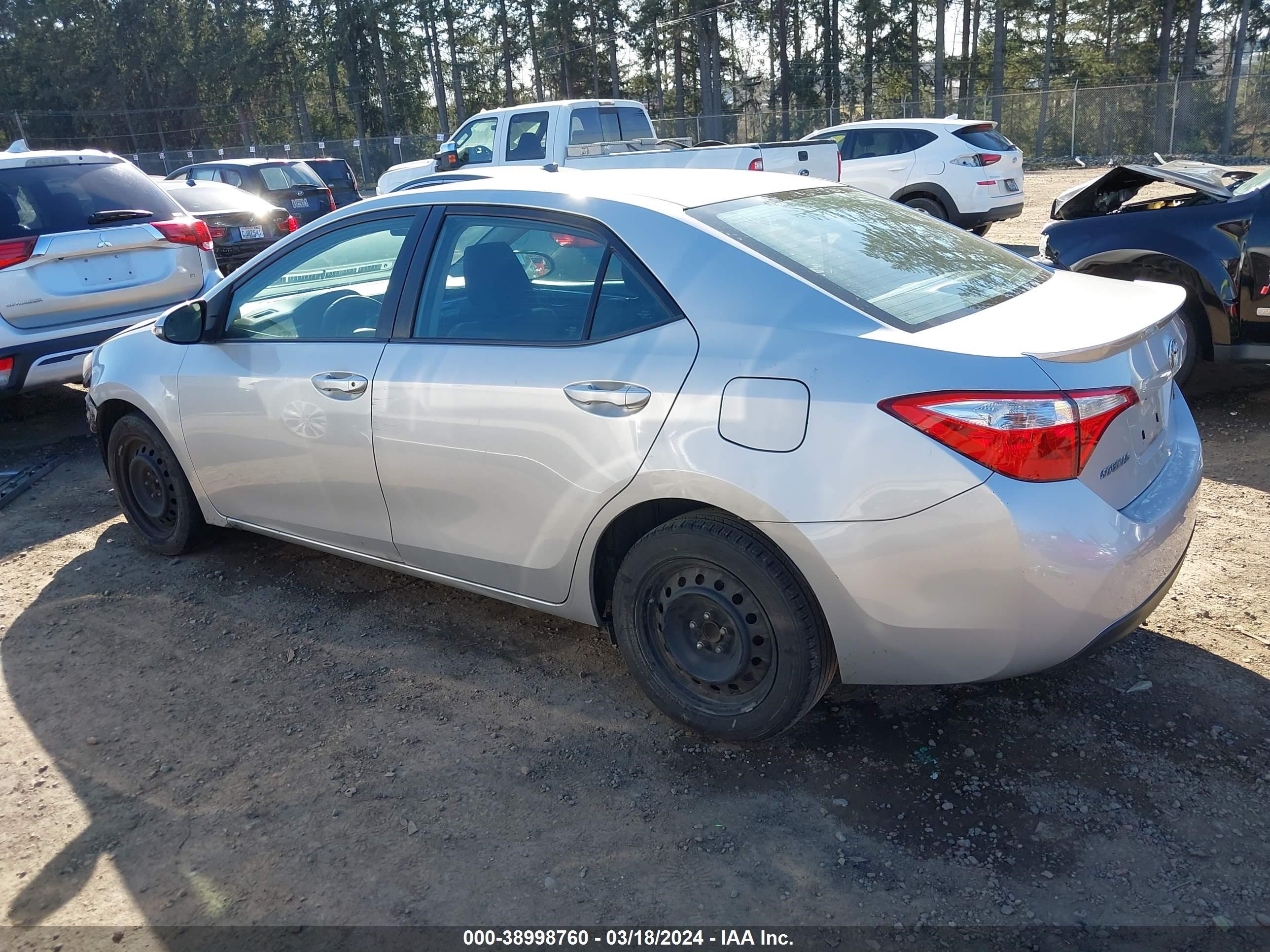 Photo 14 VIN: 5YFBURHE9FP239997 - TOYOTA COROLLA 