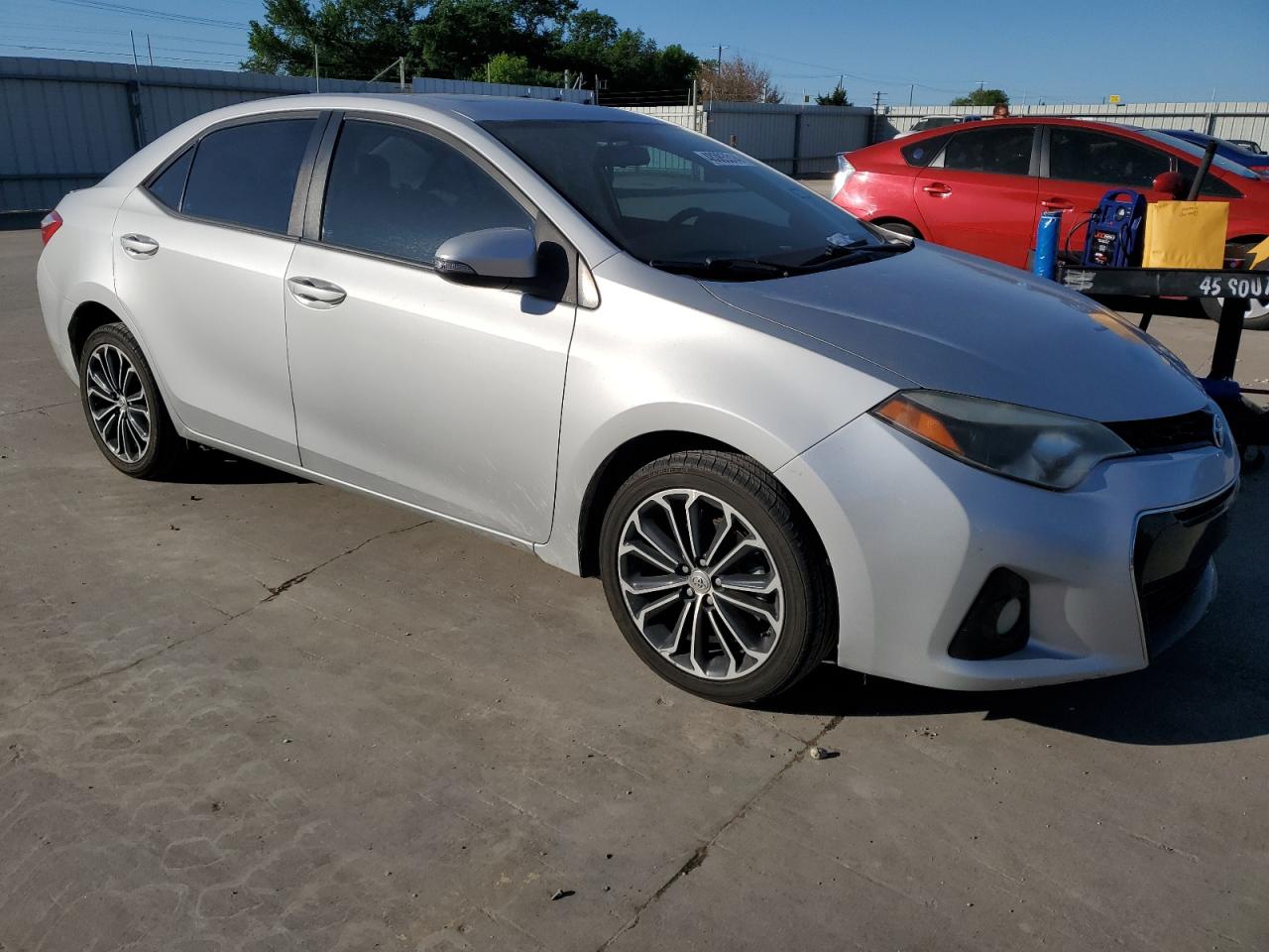 Photo 3 VIN: 5YFBURHE9FP342983 - TOYOTA COROLLA 