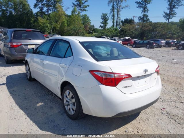 Photo 2 VIN: 5YFBURHE9GP518688 - TOYOTA COROLLA 