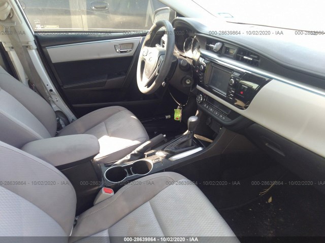 Photo 4 VIN: 5YFBURHE9GP529870 - TOYOTA COROLLA 