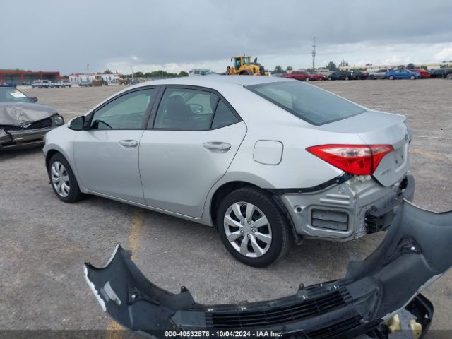 Photo 2 VIN: 5YFBURHE9HP662016 - TOYOTA COROLLA 