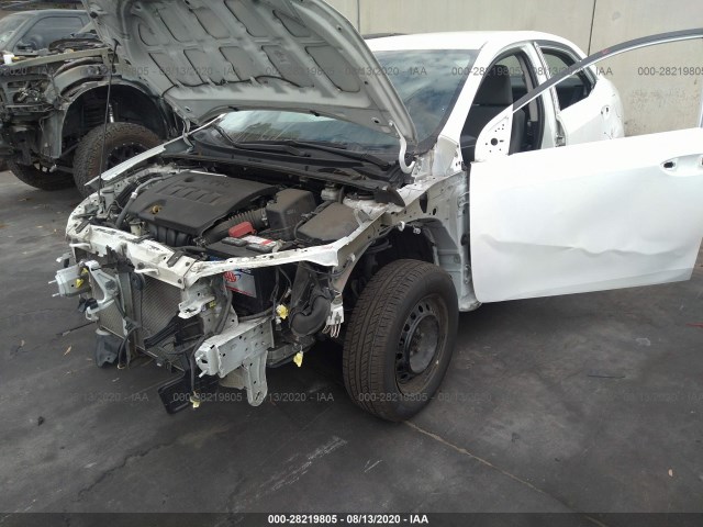 Photo 5 VIN: 5YFBURHE9HP699955 - TOYOTA COROLLA 