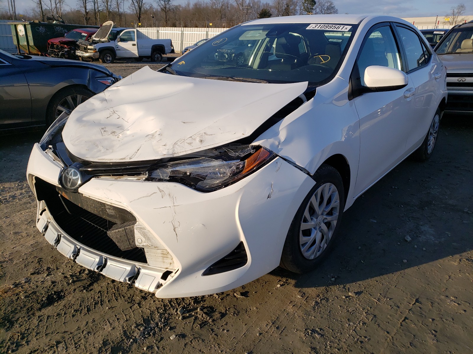 Photo 1 VIN: 5YFBURHE9HP714583 - TOYOTA COROLLA L 