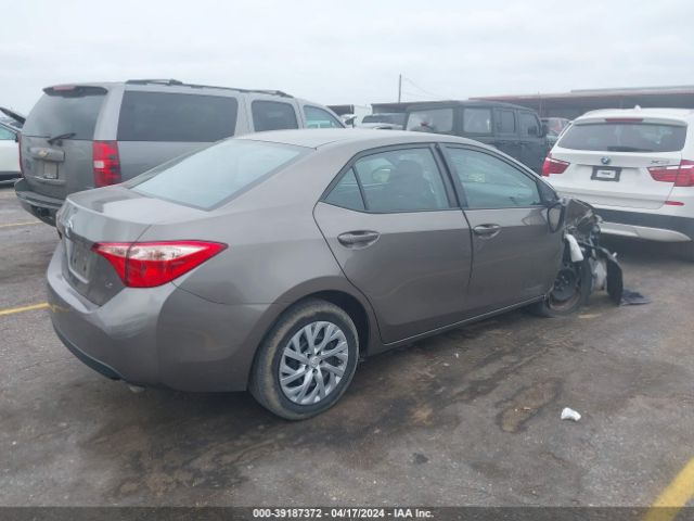 Photo 3 VIN: 5YFBURHE9JP765149 - TOYOTA COROLLA 