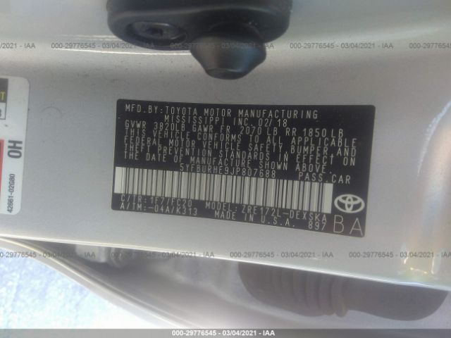 Photo 8 VIN: 5YFBURHE9JP807688 - TOYOTA COROLLA 