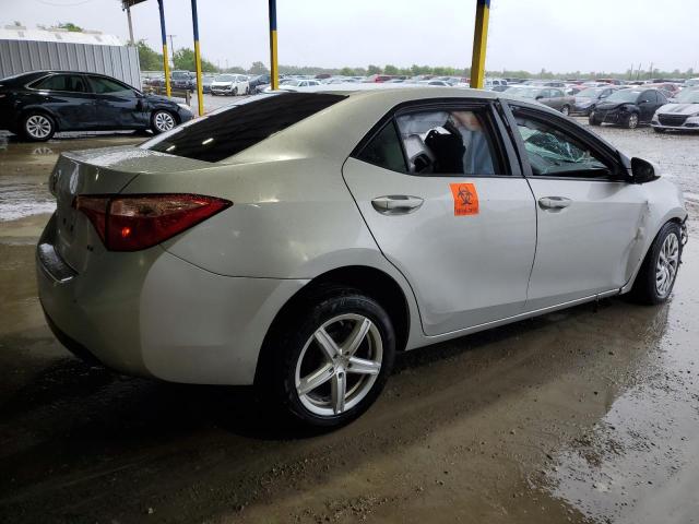 Photo 2 VIN: 5YFBURHE9JP812065 - TOYOTA COROLLA L 